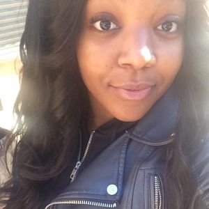 Meet your Posher, Sasha